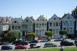 Alamo Squre